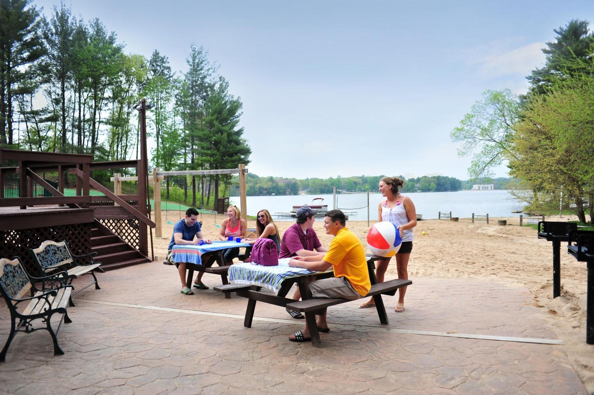 Bakers Sunset Bay Resort Lake Delton Kültér fotó